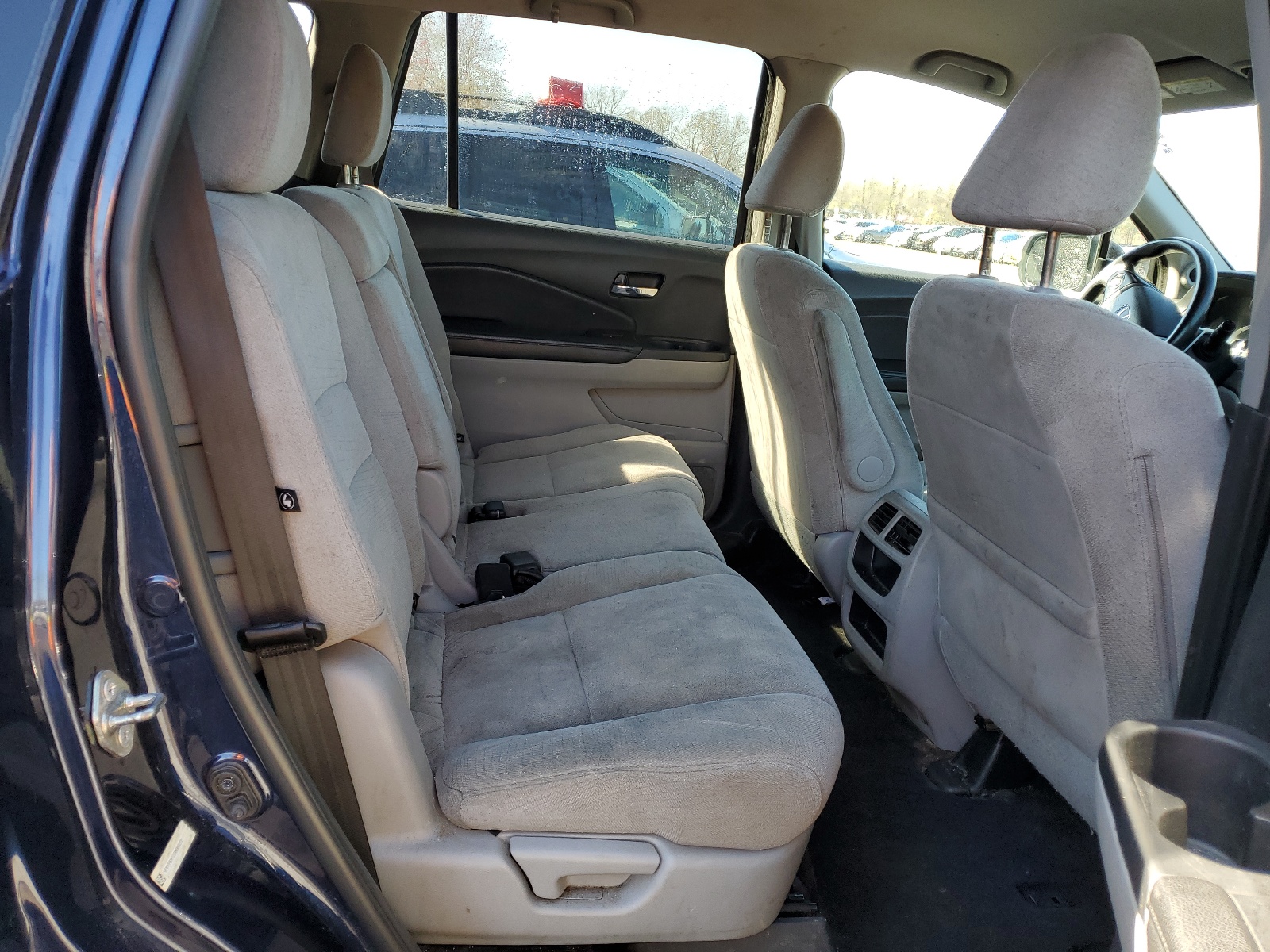 5FNYF6H12GB069222 2016 Honda Pilot Lx