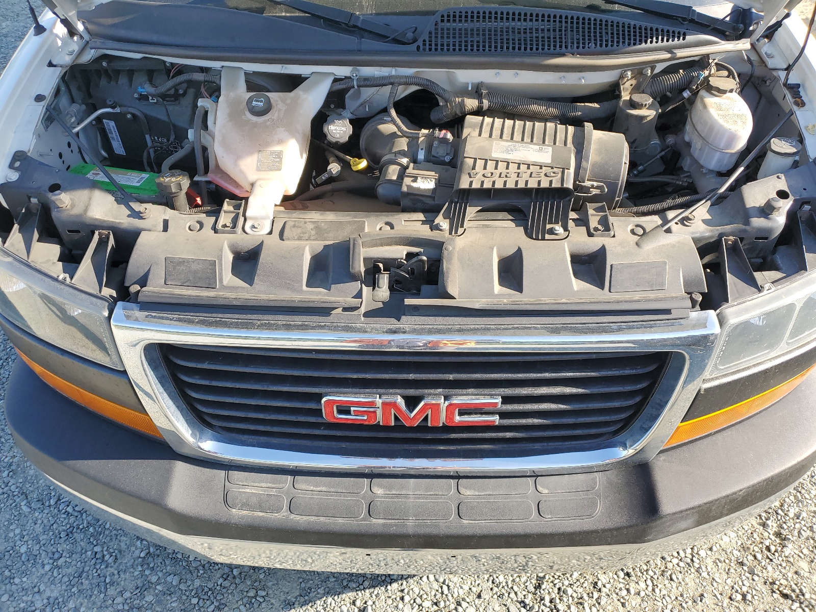 1GTW7AFG7J1907999 2018 GMC Savana G2500