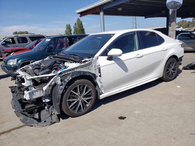  TOYOTA CAMRY 2023 Белый