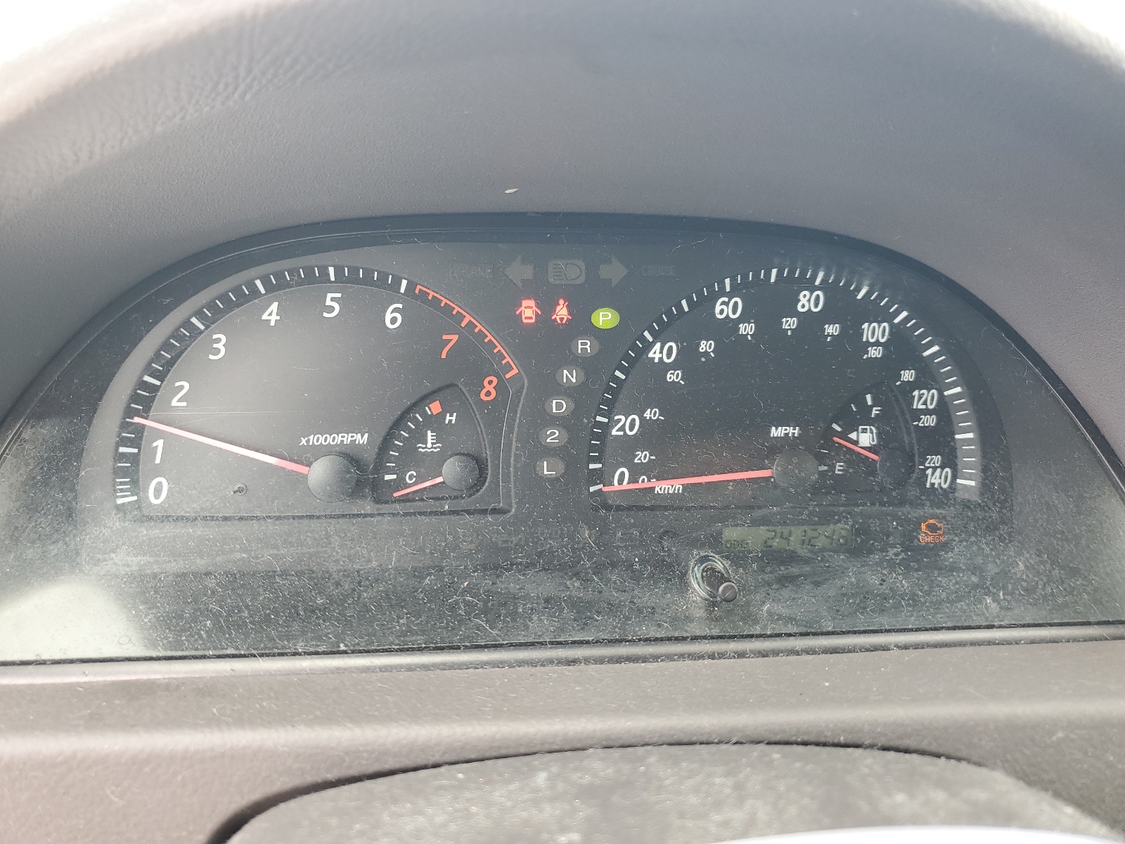 4T1BE32K44U857250 2004 Toyota Camry Le