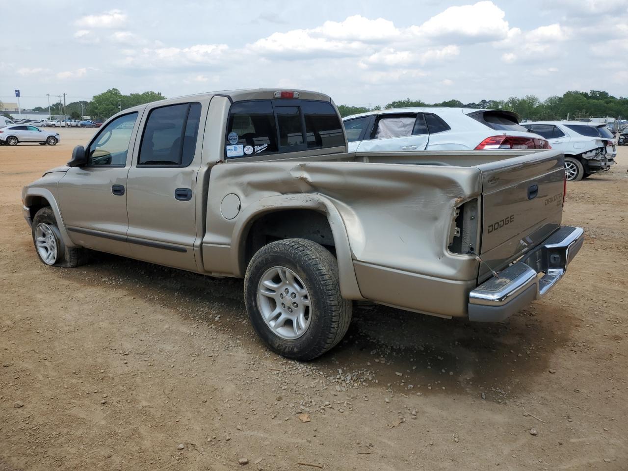 2003 Dodge Dakota - Image 2
