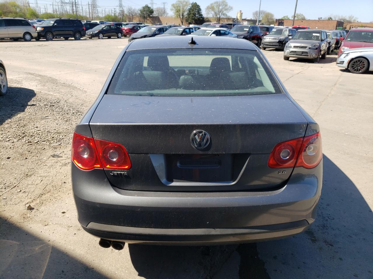 2007 Volkswagen Jetta 2.5 Option Package 1 VIN: 3VWSF71K57M023973 Lot: 71770884