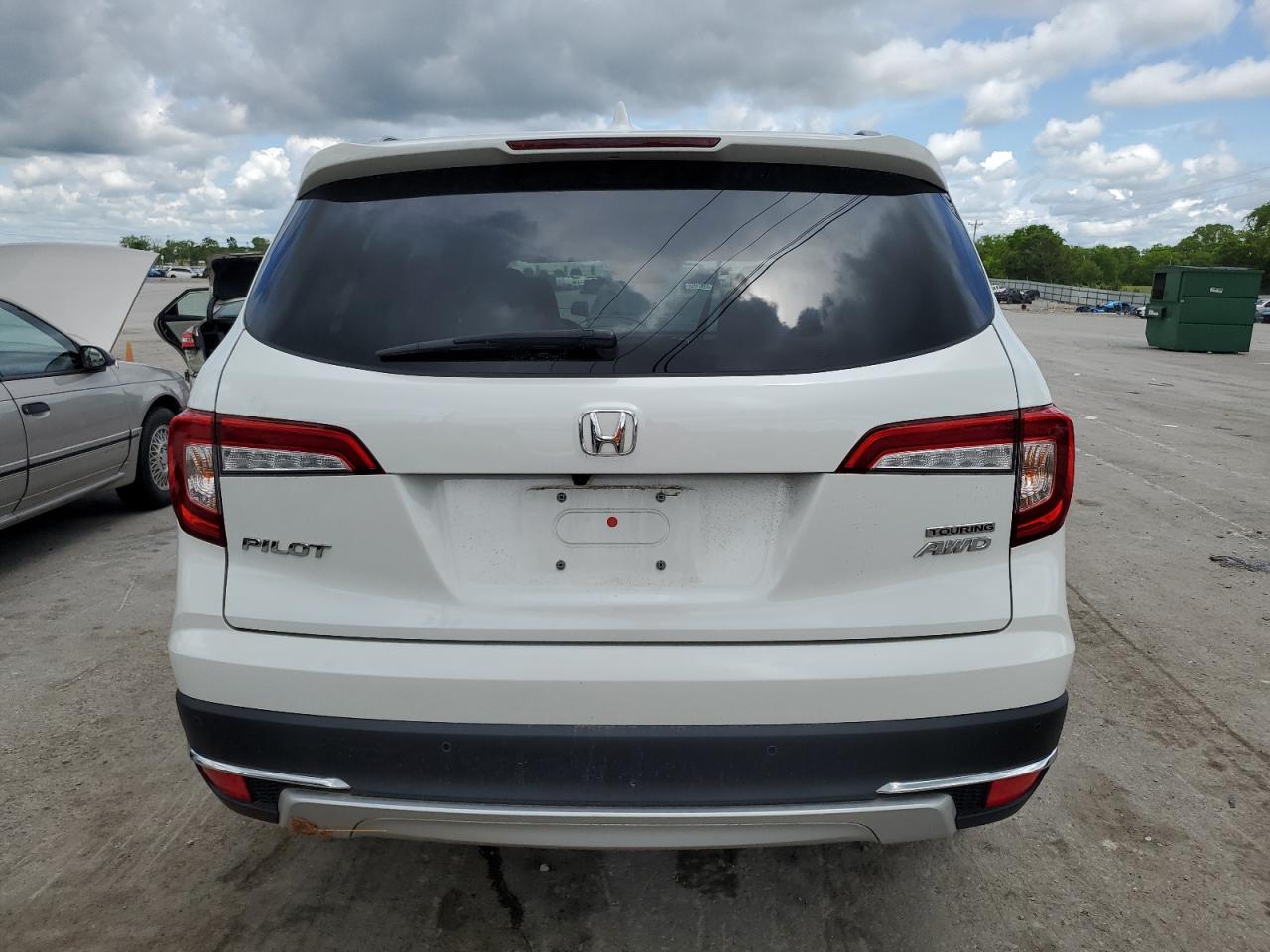 2022 Honda Pilot Touring VIN: 5FNYF6H69NB002108 Lot: 53122874