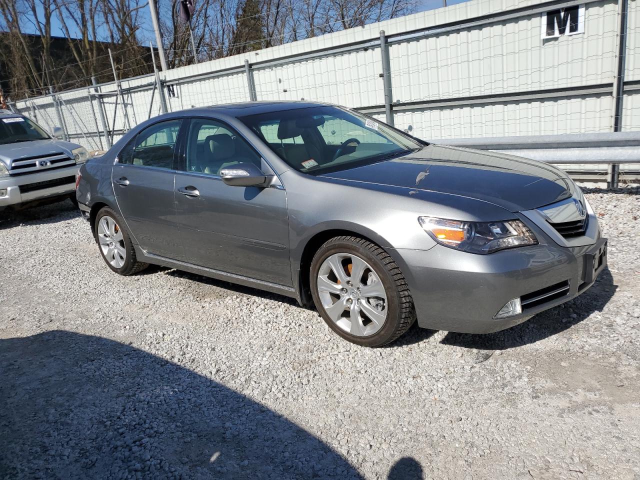 2010 Acura Rl VIN: JH4KB2F64AC001340 Lot: 49124164