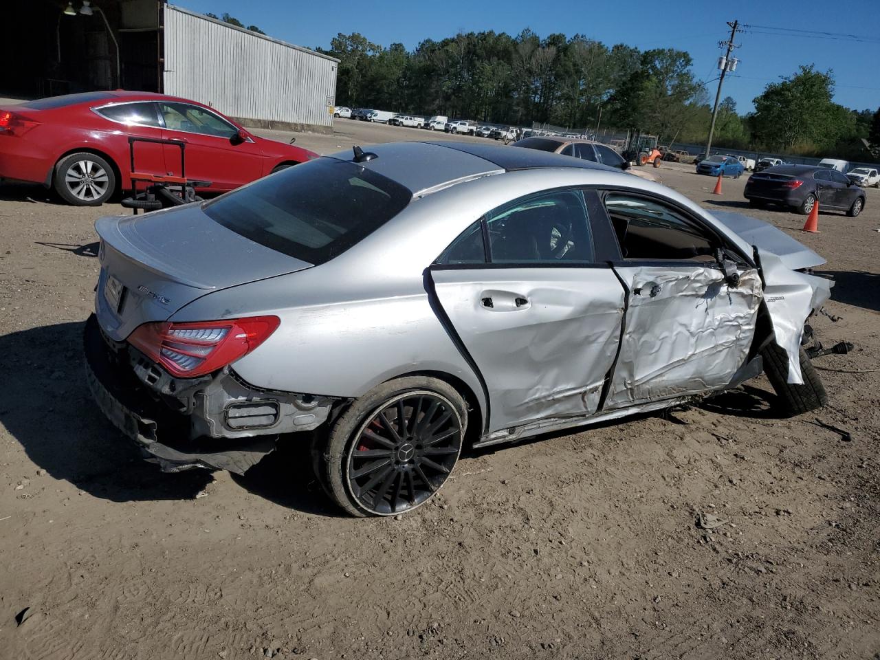 WDDSJ5CBXFN222868 2015 Mercedes-Benz Cla 45 Amg