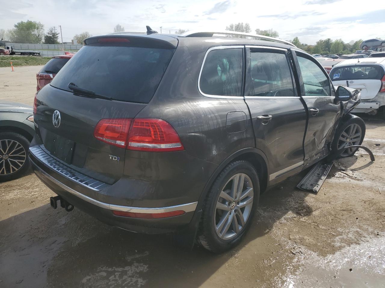 2016 Volkswagen Touareg Tdi VIN: WVGEP9BPXGD005737 Lot: 50063584