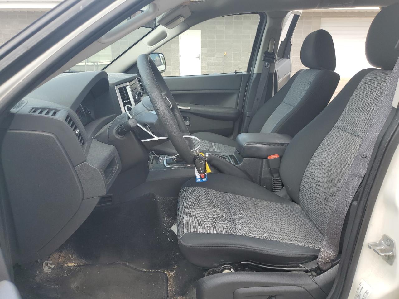 2009 Jeep Grand Cherokee Laredo VIN: 1J8GS48K49C528229 Lot: 50372124