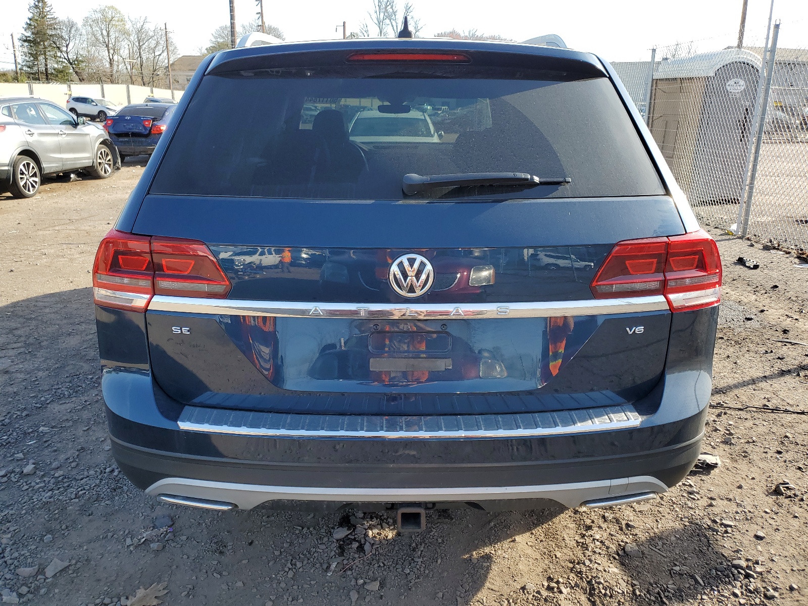 1V2WR2CA4KC602271 2019 Volkswagen Atlas Se