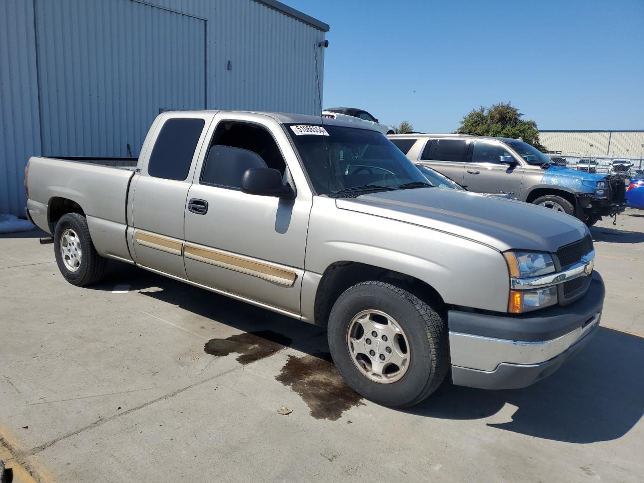 2003 Chevrolet Silverado C1500 VIN: 2GCEC19V831174828 Lot: 51066554