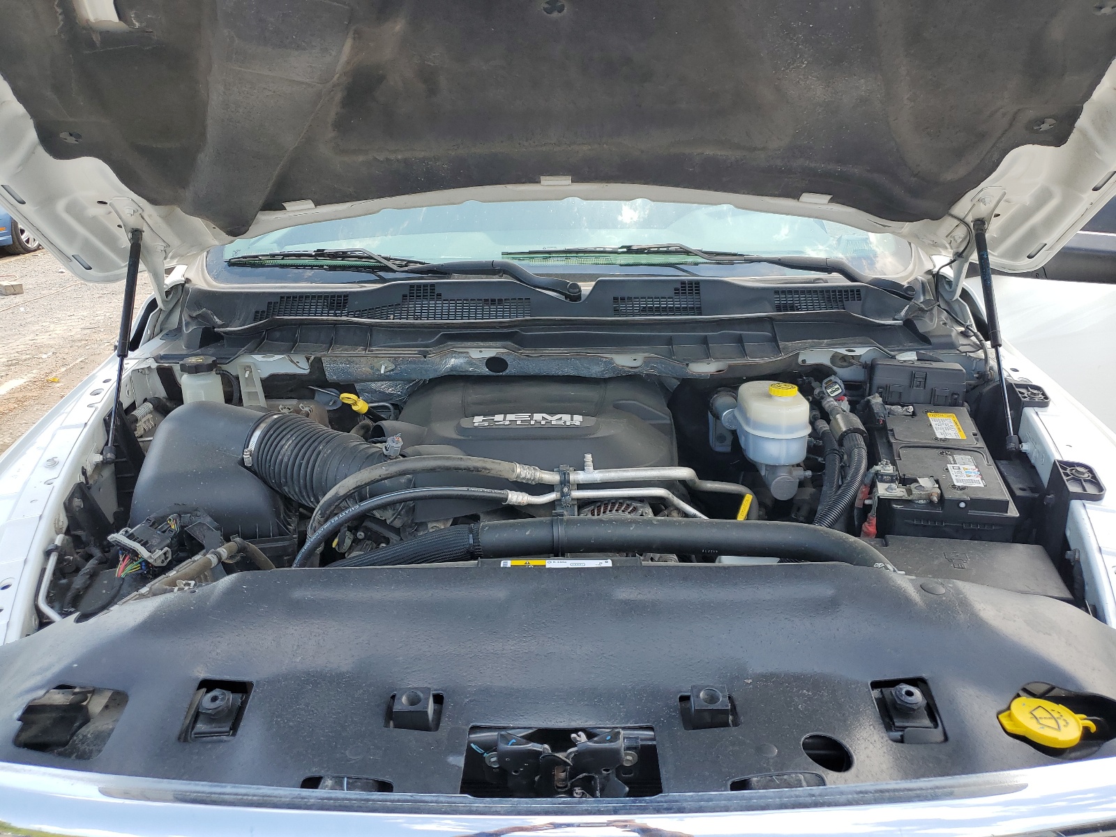 2018 Ram 2500 St vin: 3C6UR5HJ7JG358881