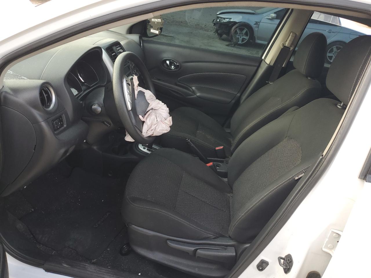 2018 Nissan Versa S VIN: 3N1CN7AP1JL858166 Lot: 51097024