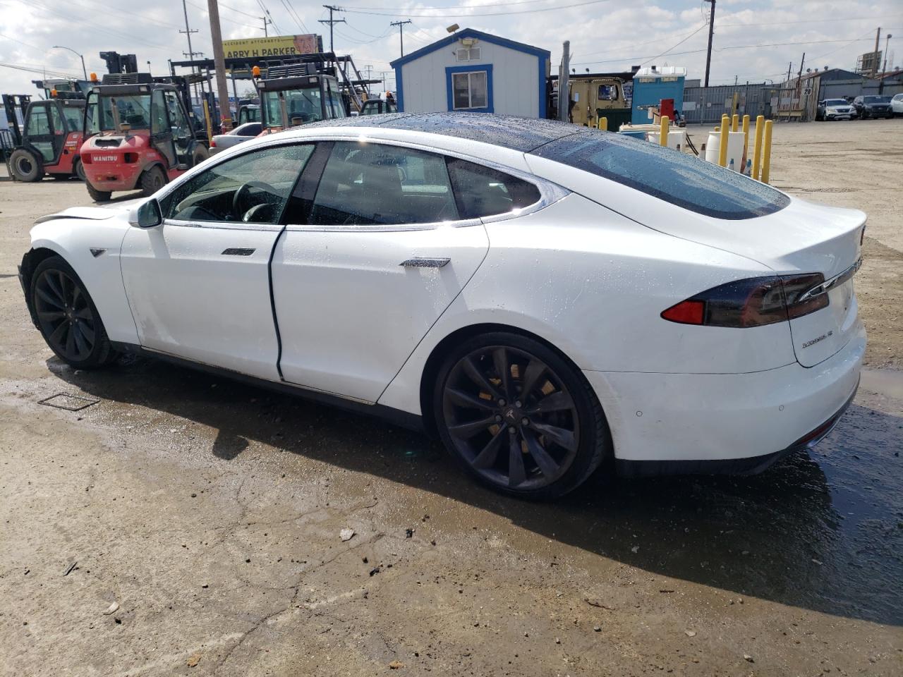 2014 Tesla Model S VIN: 5YJSA1H1XEFP61801 Lot: 50137494