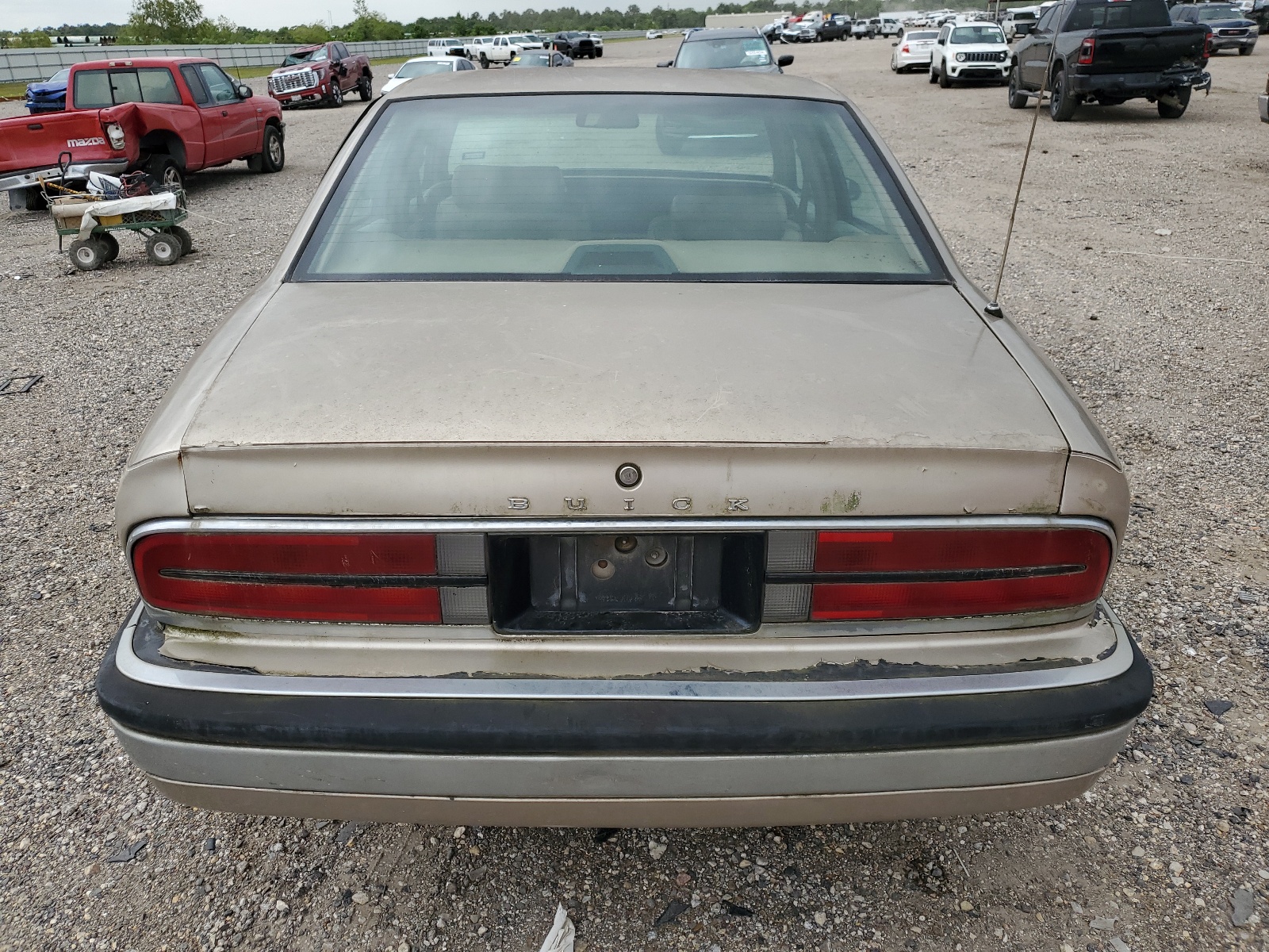 1G4CW52L1RH626764 1994 Buick Park Avenue