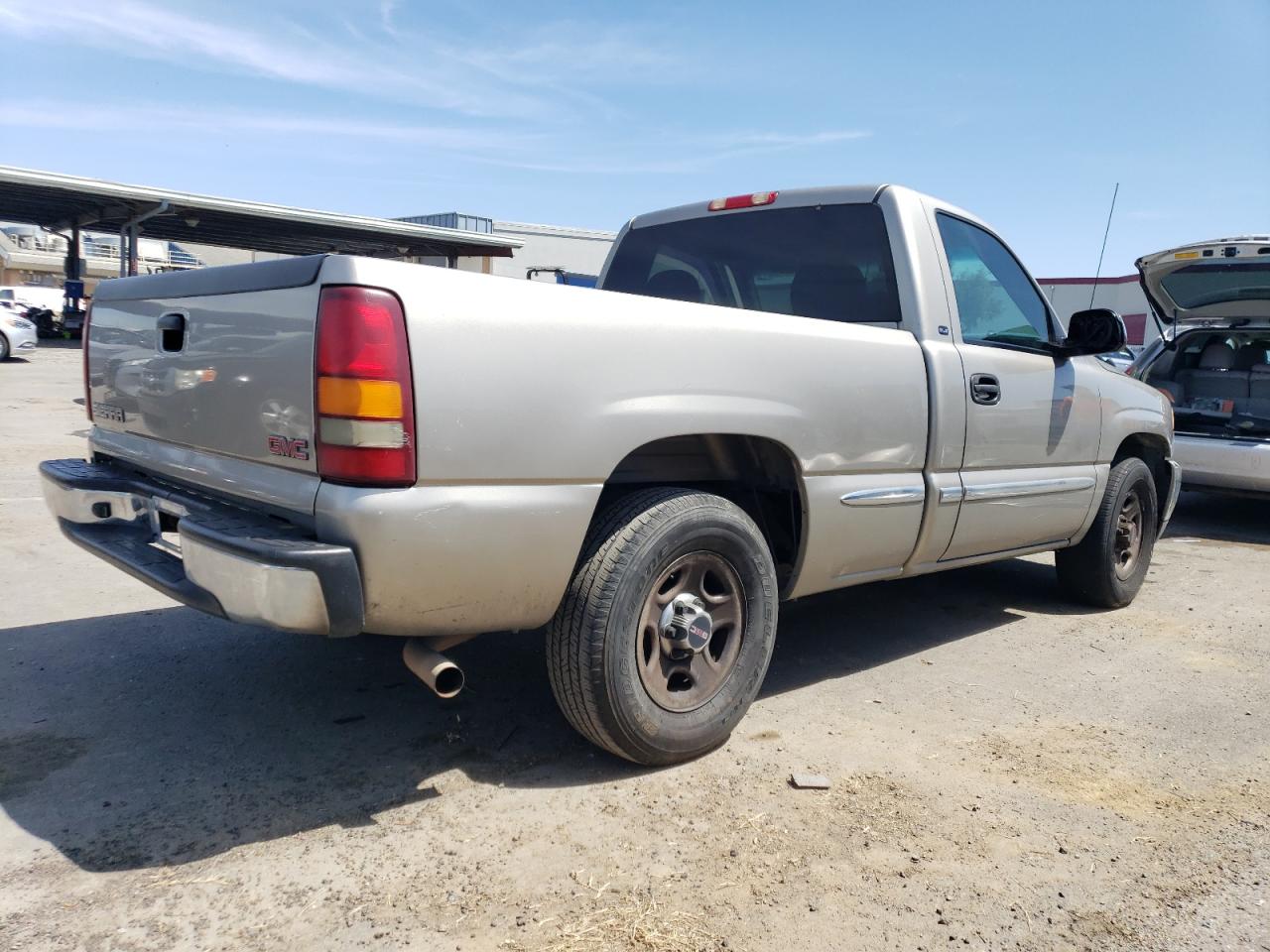 2002 GMC New Sierra C1500 VIN: 1GTEC14V12Z169550 Lot: 50842334