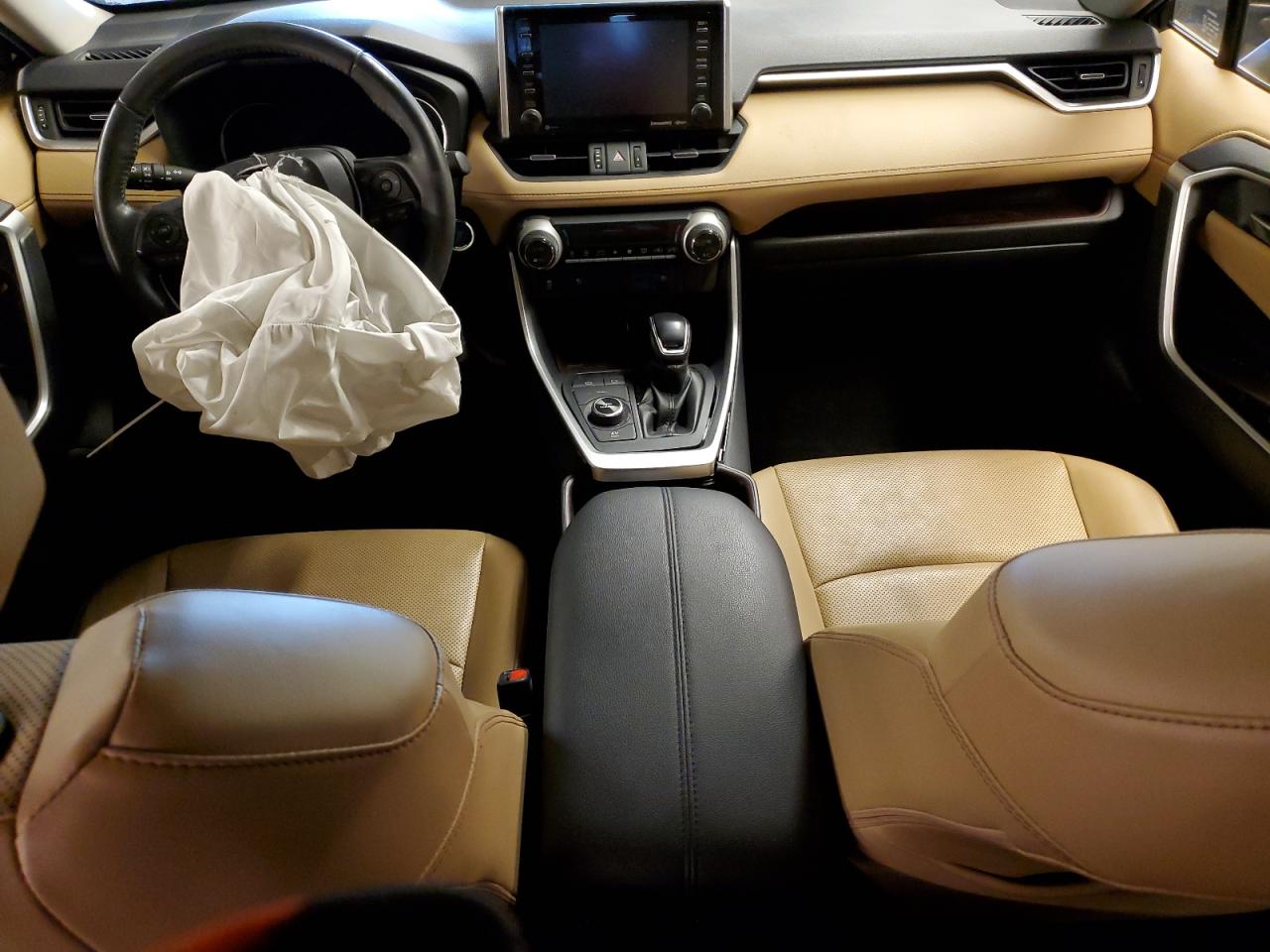 2019 Toyota Rav4 Limited VIN: JTMDWRFV2KD021838 Lot: 51008434