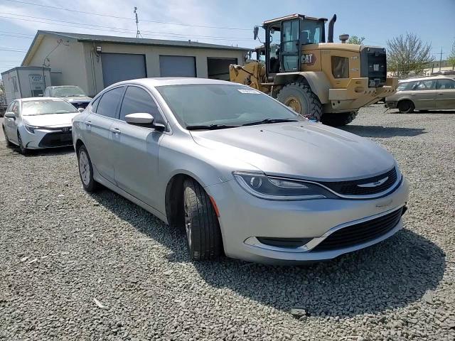 2015 Chrysler 200 Limited VIN: 1C3CCCAB2FN625036 Lot: 57957734