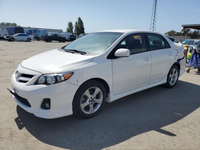 Седаны TOYOTA COROLLA 2012 Белый