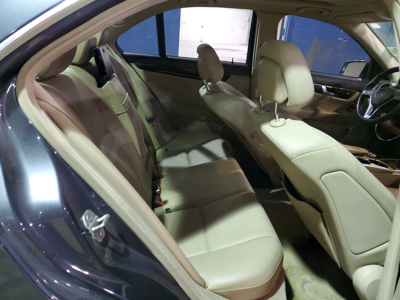 WDDGF4HB5DA805332 2013 Mercedes-Benz C 250