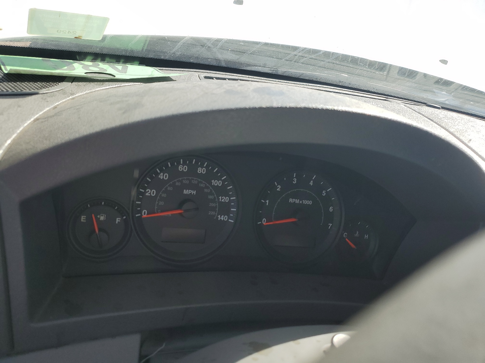 1J4GR48K05C551093 2005 Jeep Grand Cherokee Laredo