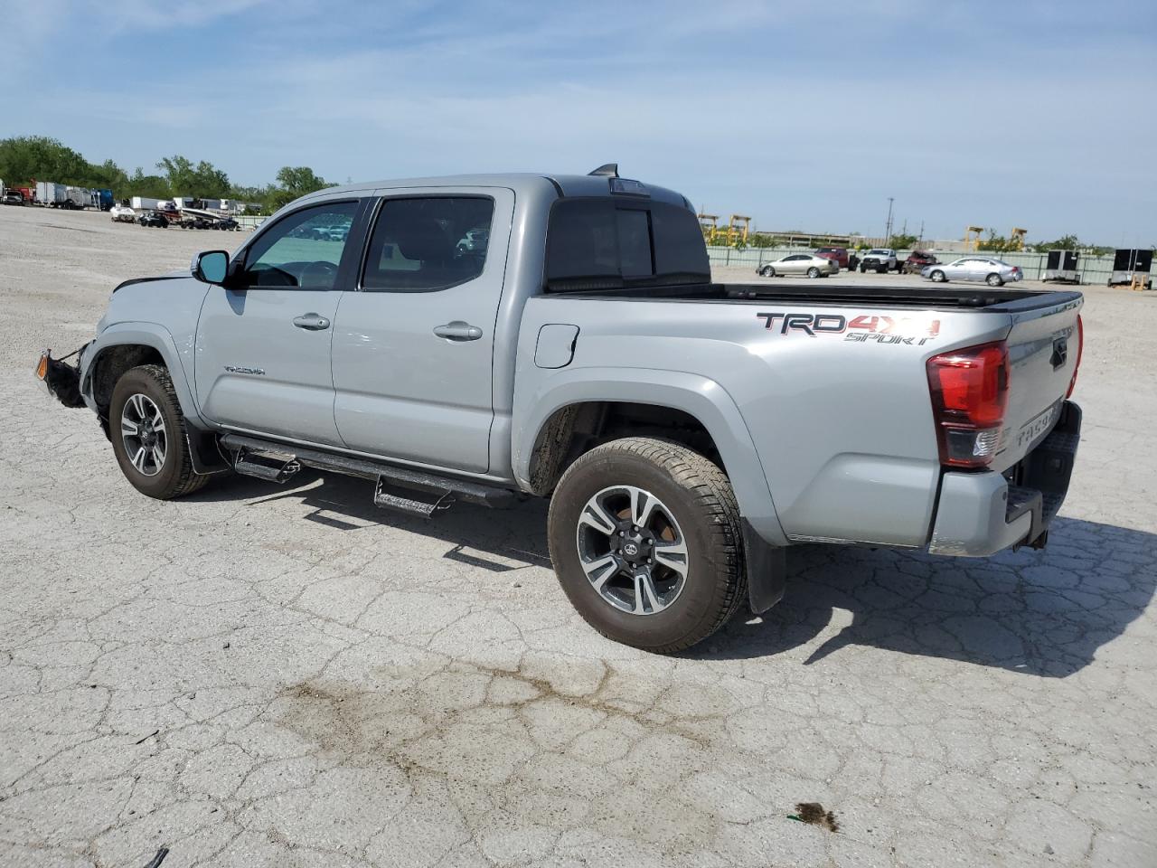 2018 Toyota Tacoma Double Cab VIN: 3TMCZ5AN0JM122835 Lot: 51893704