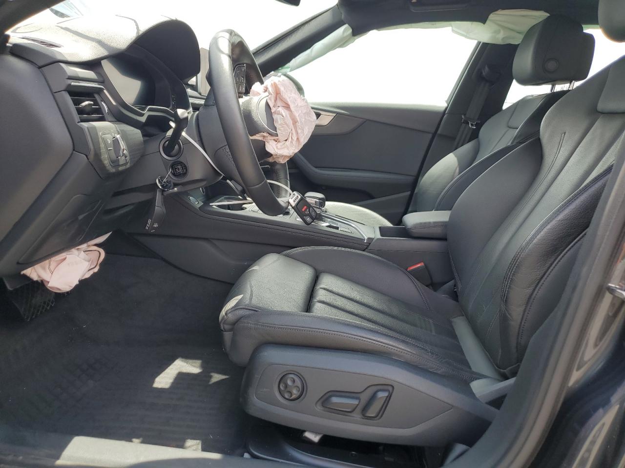 2019 Audi A4 Premium Plus VIN: WAUENAF41KA076103 Lot: 52211584