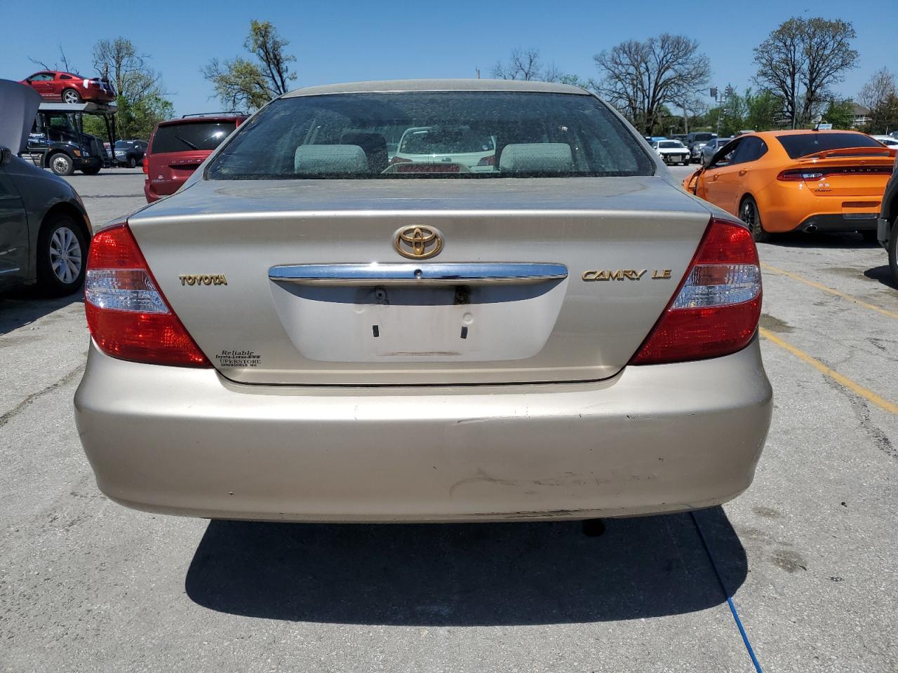 2004 Toyota Camry Le VIN: 4T1BE32K44U831327 Lot: 51062974