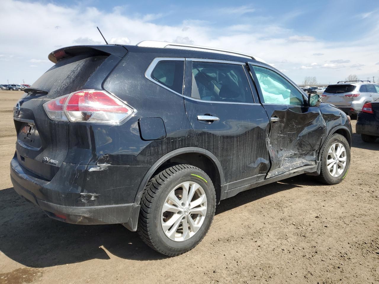 2016 Nissan Rogue - Image 3