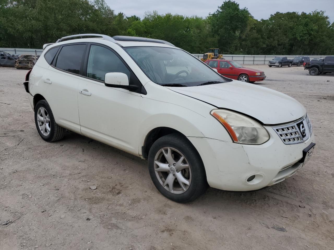 2009 Nissan Rogue - Image 4