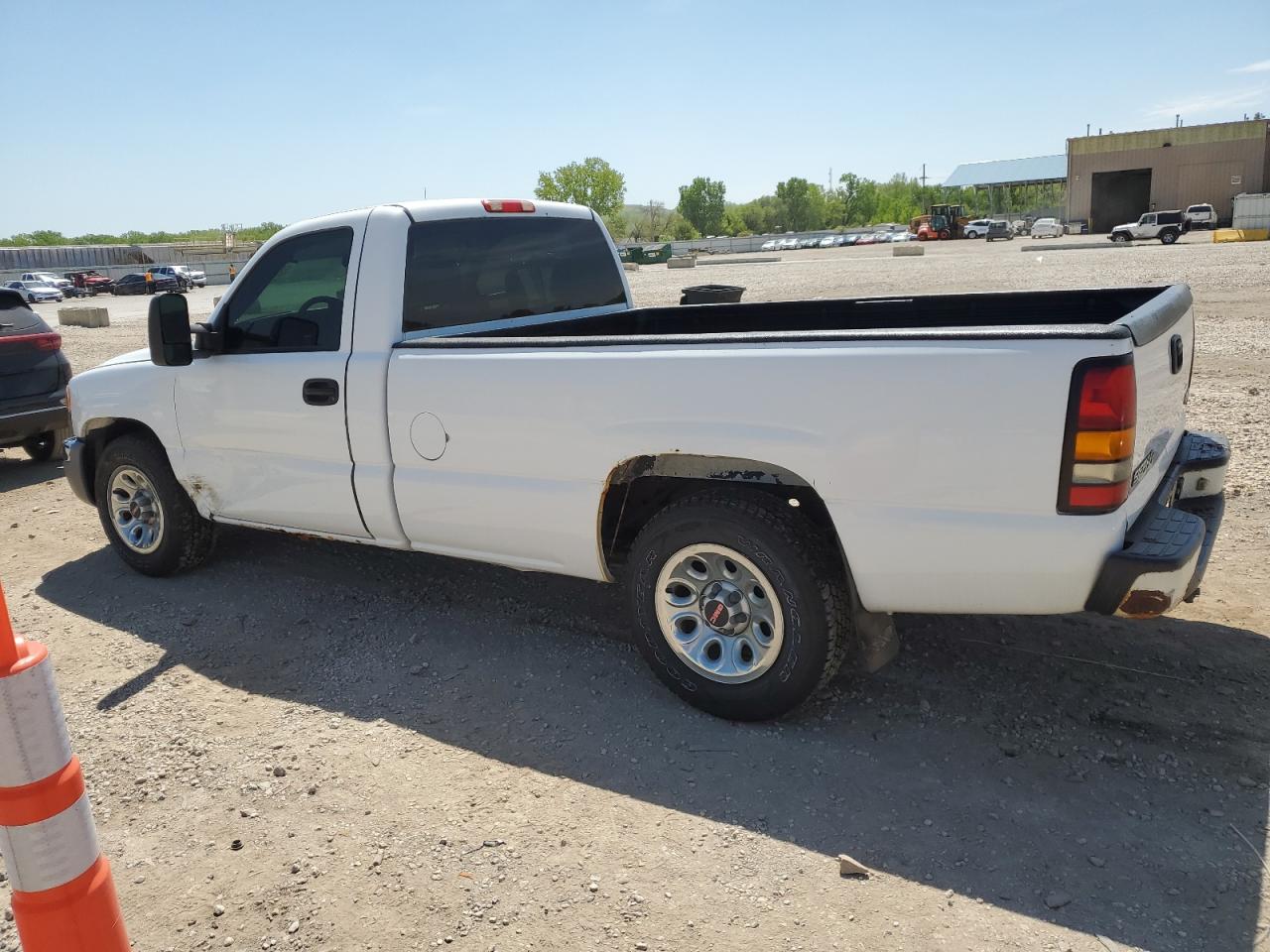 2006 GMC New Sierra C1500 VIN: 1GTEC14V36Z132571 Lot: 52345354