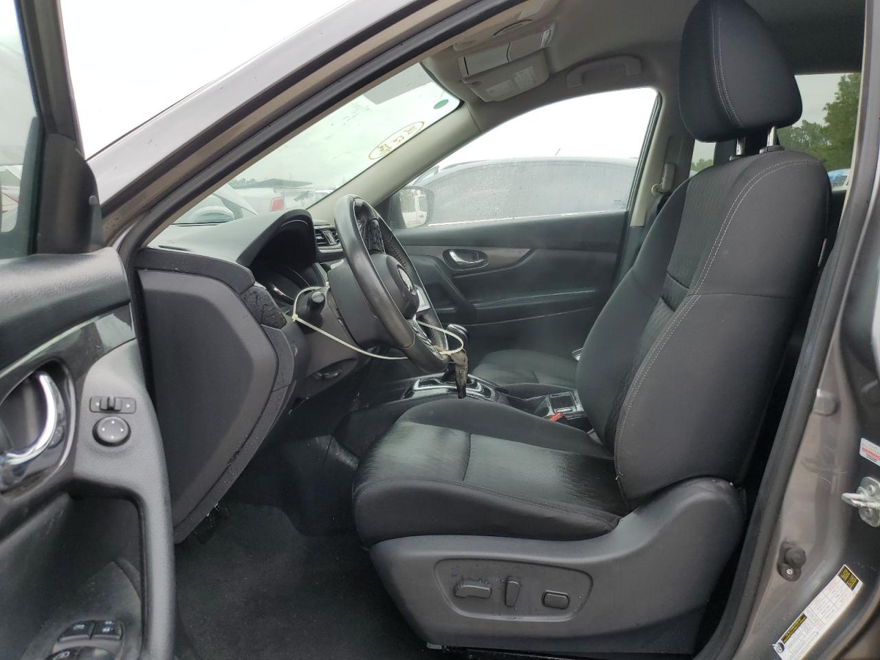 2017 Nissan Rogue S VIN: KNMAT2MTXHP600930 Lot: 51572684