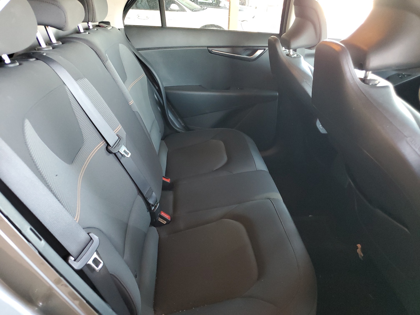 KNDCP3LE3P5086841 2023 Kia Niro Lx