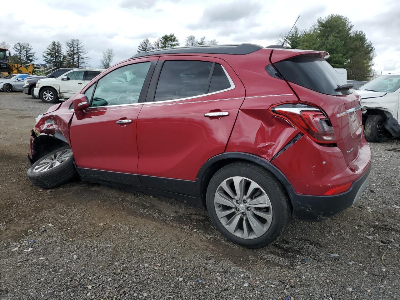 KL4CJESB8JB702928 2018 BUICK ENCORE - Image 2