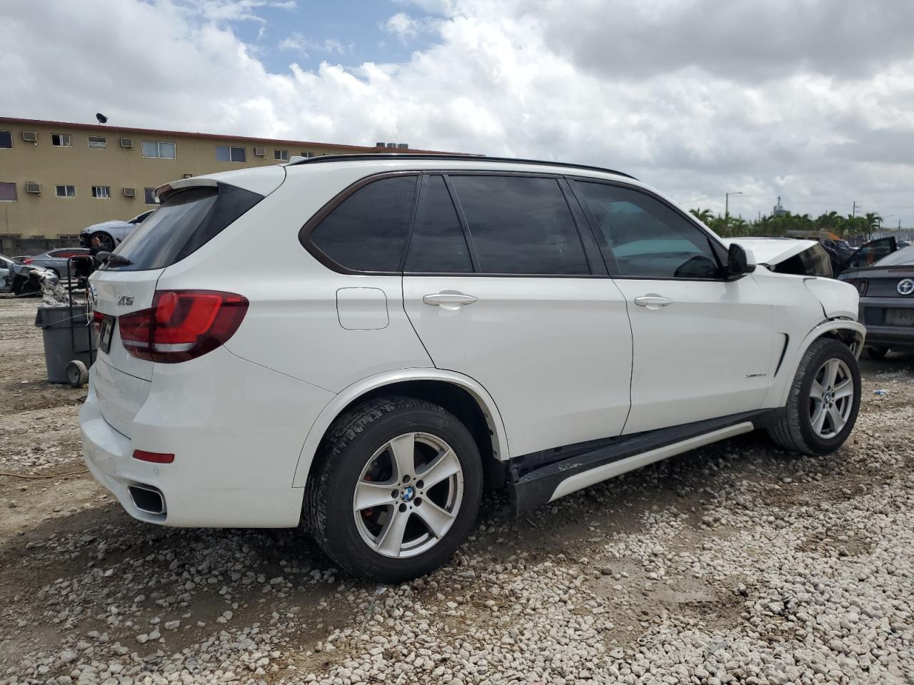 2015 BMW X5 - Image 3