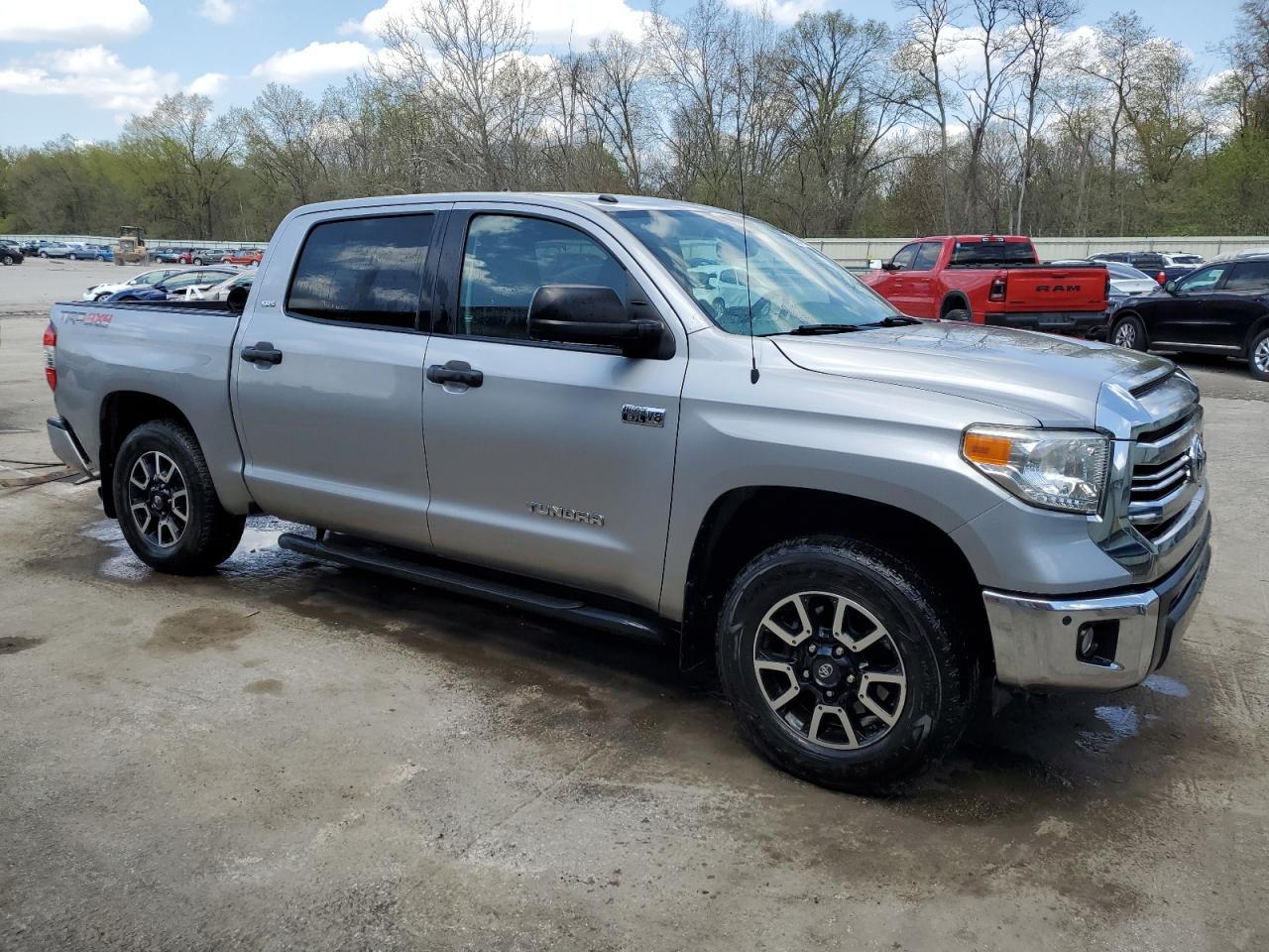 5TFDY5F17GX558954 2016 Toyota Tundra Crewmax Sr5