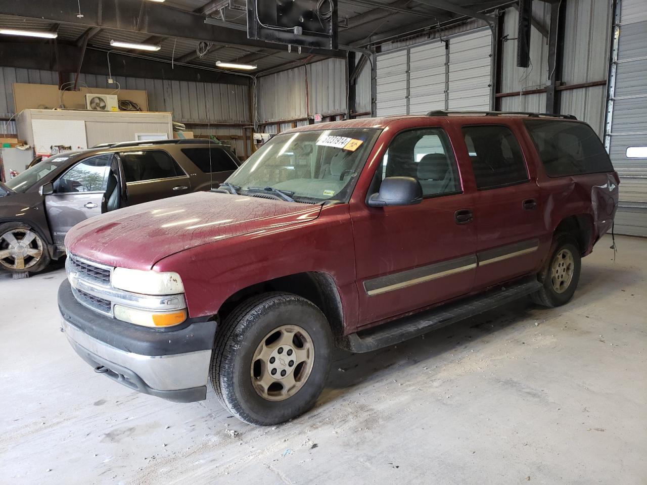 2004 Chevrolet Suburban K1500 იყიდება Kansas City-ში, KS - Rear End