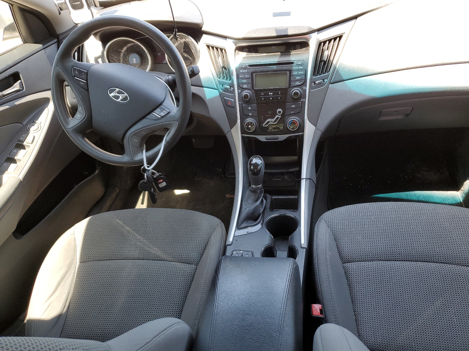 5NPEB4AC4DH736819 2013 Hyundai Sonata Gls