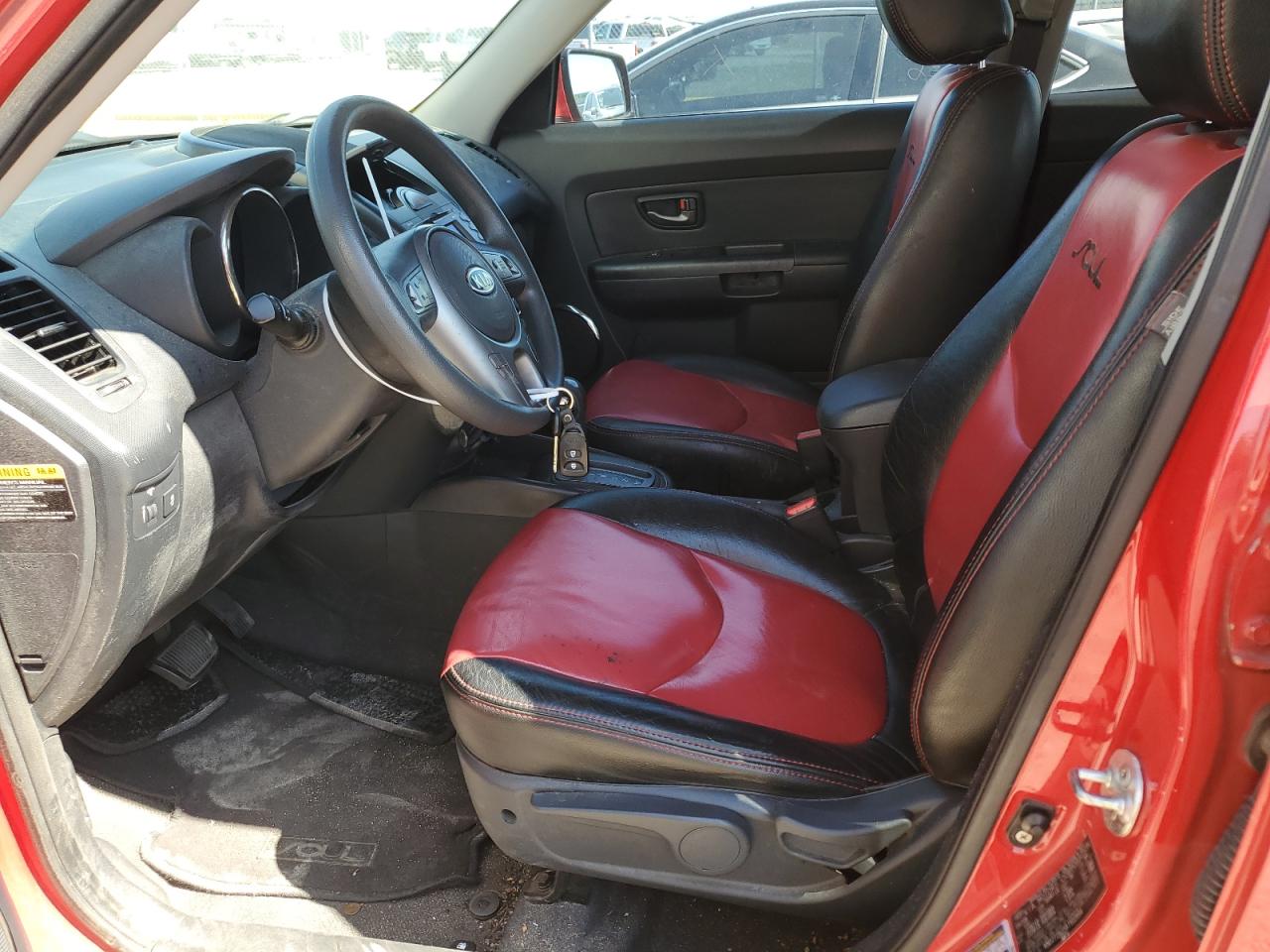 2010 Kia Soul + VIN: KNDJT2A25A7102894 Lot: 51205154