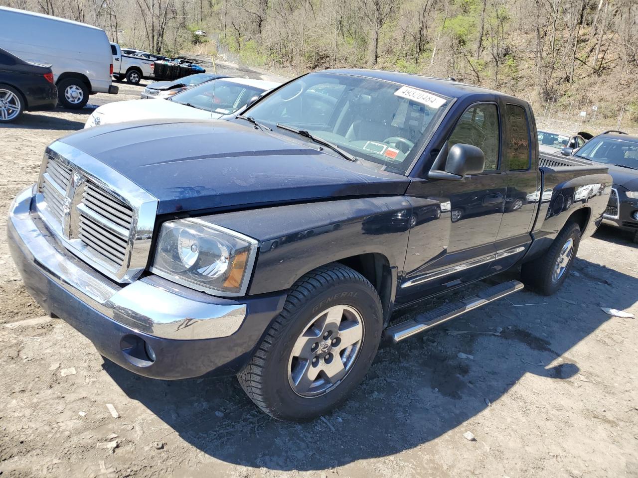 2005 Dodge Dakota - Image 1