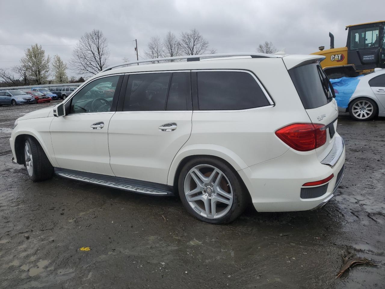 2015 Mercedes-Benz Gl 550 4Matic VIN: 4JGDF7DE8FA588890 Lot: 49401444