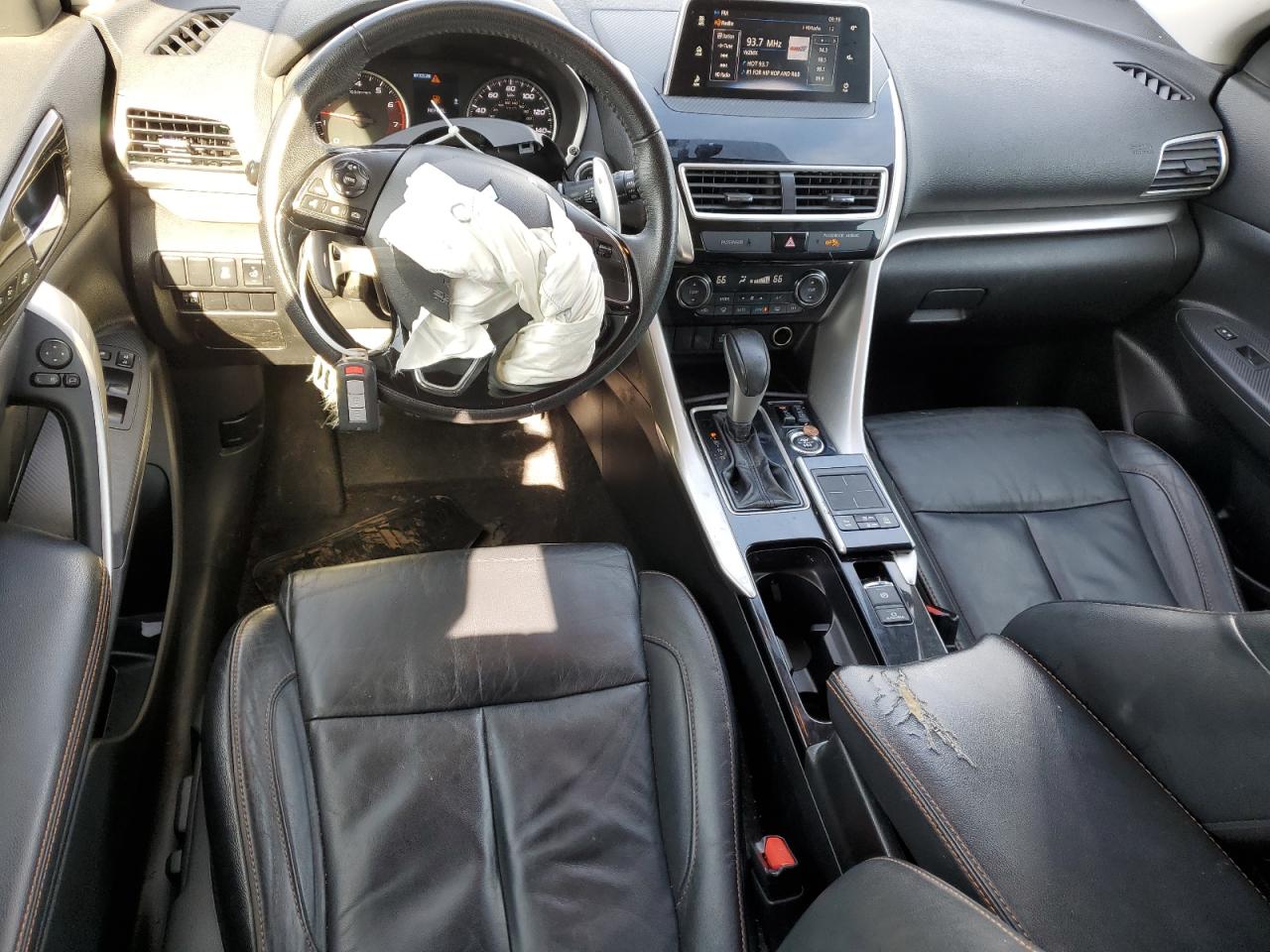 2019 Mitsubishi Eclipse - Image 8