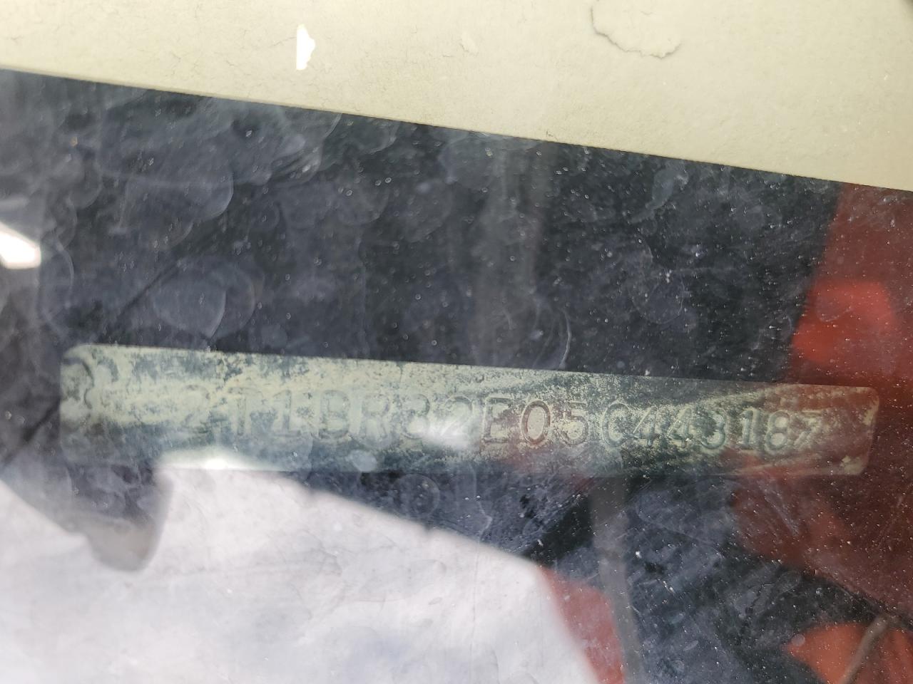 2005 Toyota Corolla Ce VIN: 2T1BR32E05C443187 Lot: 64144164