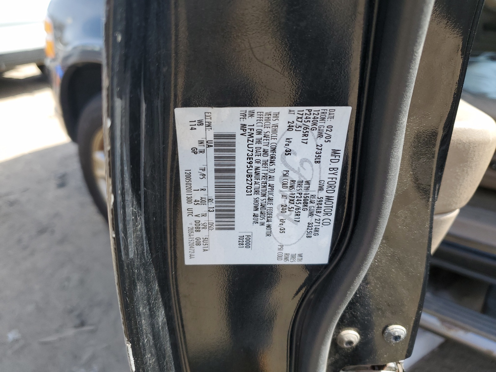 1FMZU73E95UB27031 2005 Ford Explorer Xlt