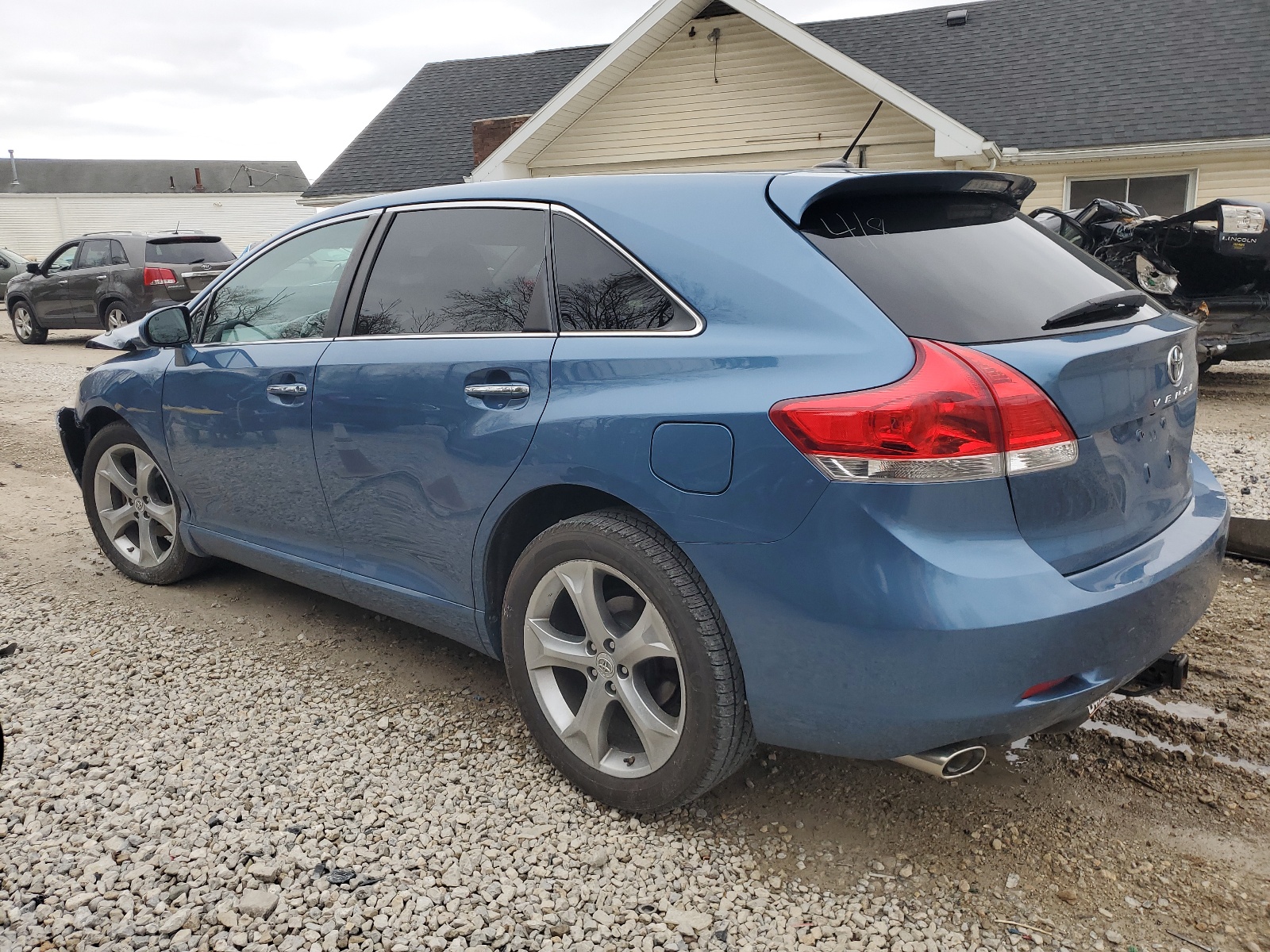 4T3ZK3BB2CU047502 2012 Toyota Venza Le