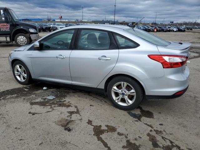  FORD FOCUS 2012 Серебристый