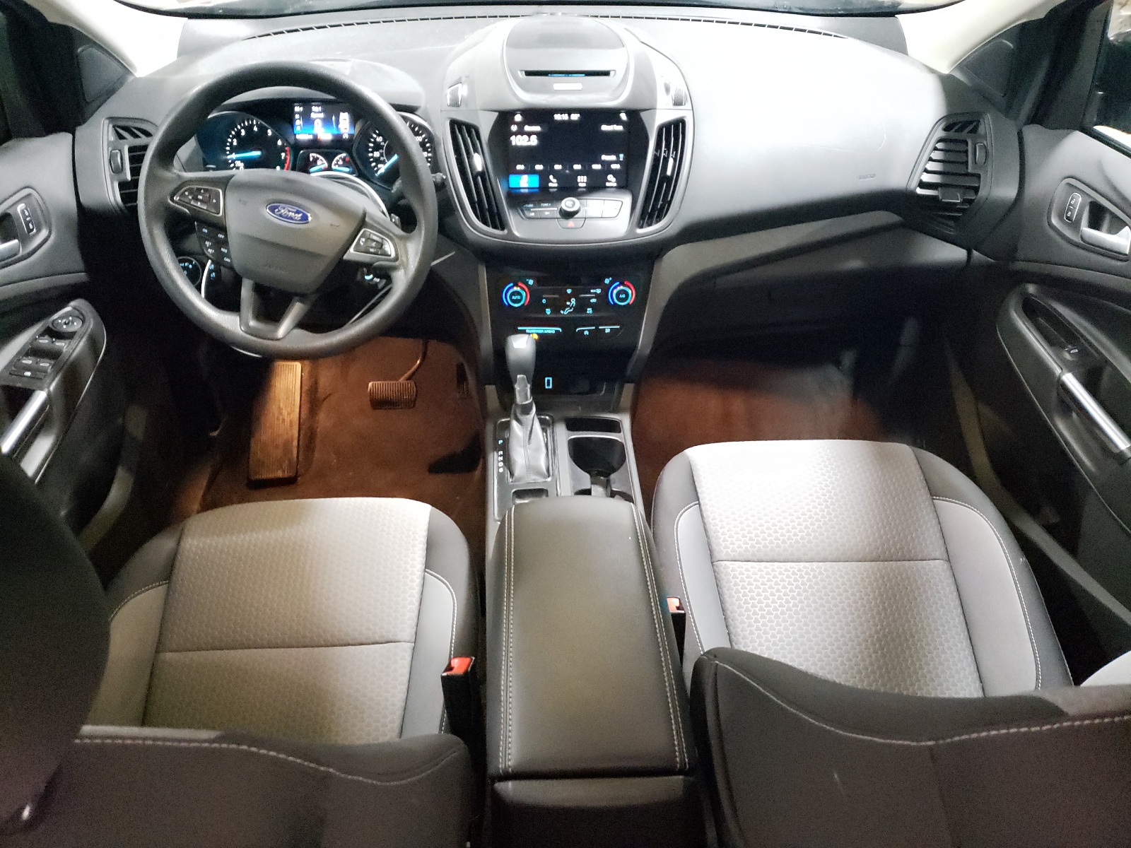 1FMCU9G94HUD33022 2017 Ford Escape Se