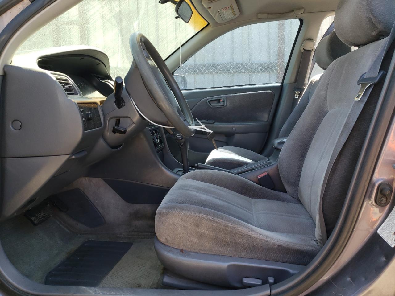 1999 Toyota Camry Le VIN: JT2BF22K4X0180992 Lot: 52869864