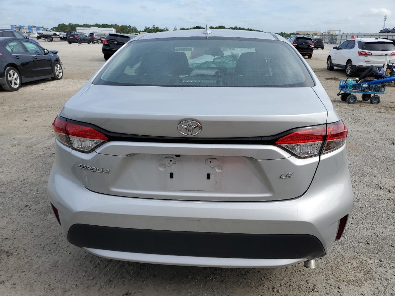 2022 Toyota Corolla - Image 6