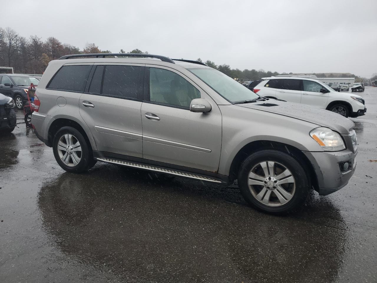 2007 Mercedes-Benz Gl 450 4Matic VIN: 4JGBF71E77A202196 Lot: 49373654