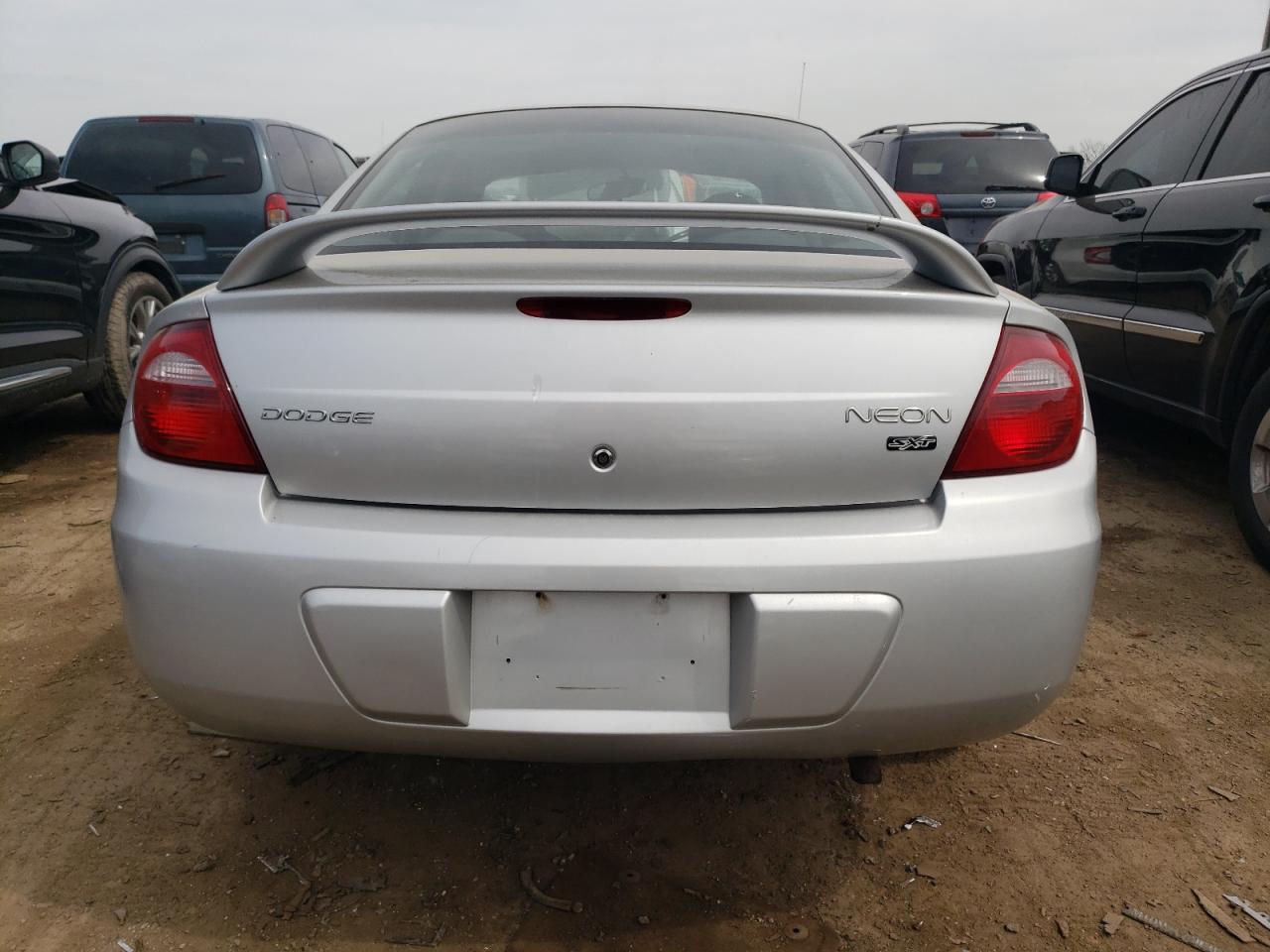 1B3ES56C85D184328 2005 Dodge Neon Sxt