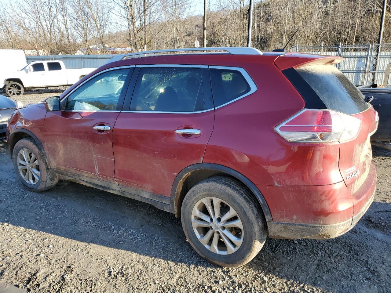 2016 Nissan Rogue - Image 2